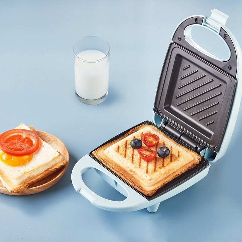 Multi-Function Sandwich Maker – The Best Compact Breakfast Machine