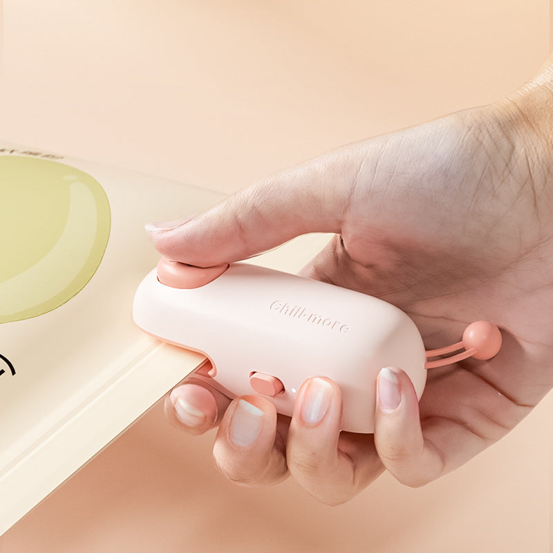 Mini Bag Sealer – USB, Rechargeable and Handheld